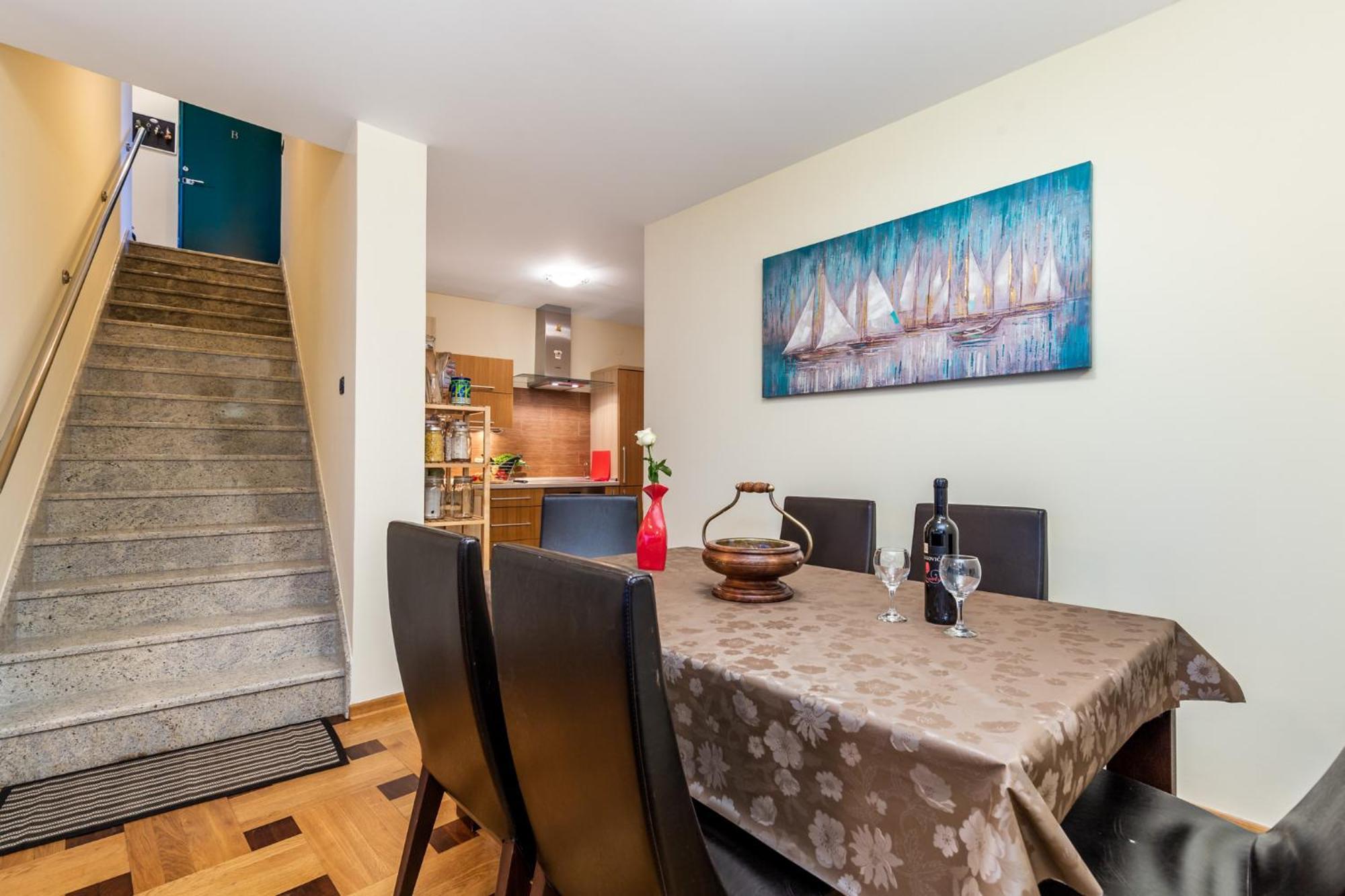אופטיה Lux Apartmani מראה חיצוני תמונה
